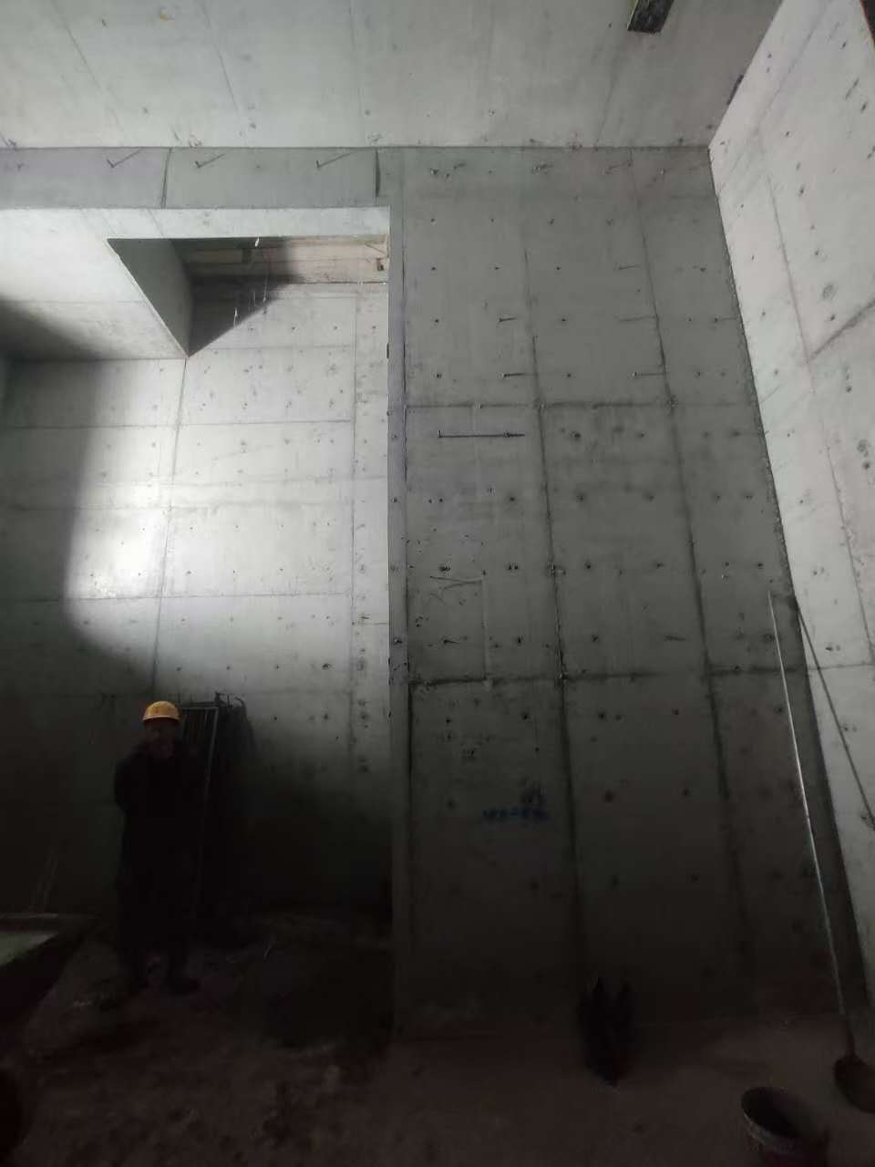 濮阳墙上开槽钢筋断了有影响吗